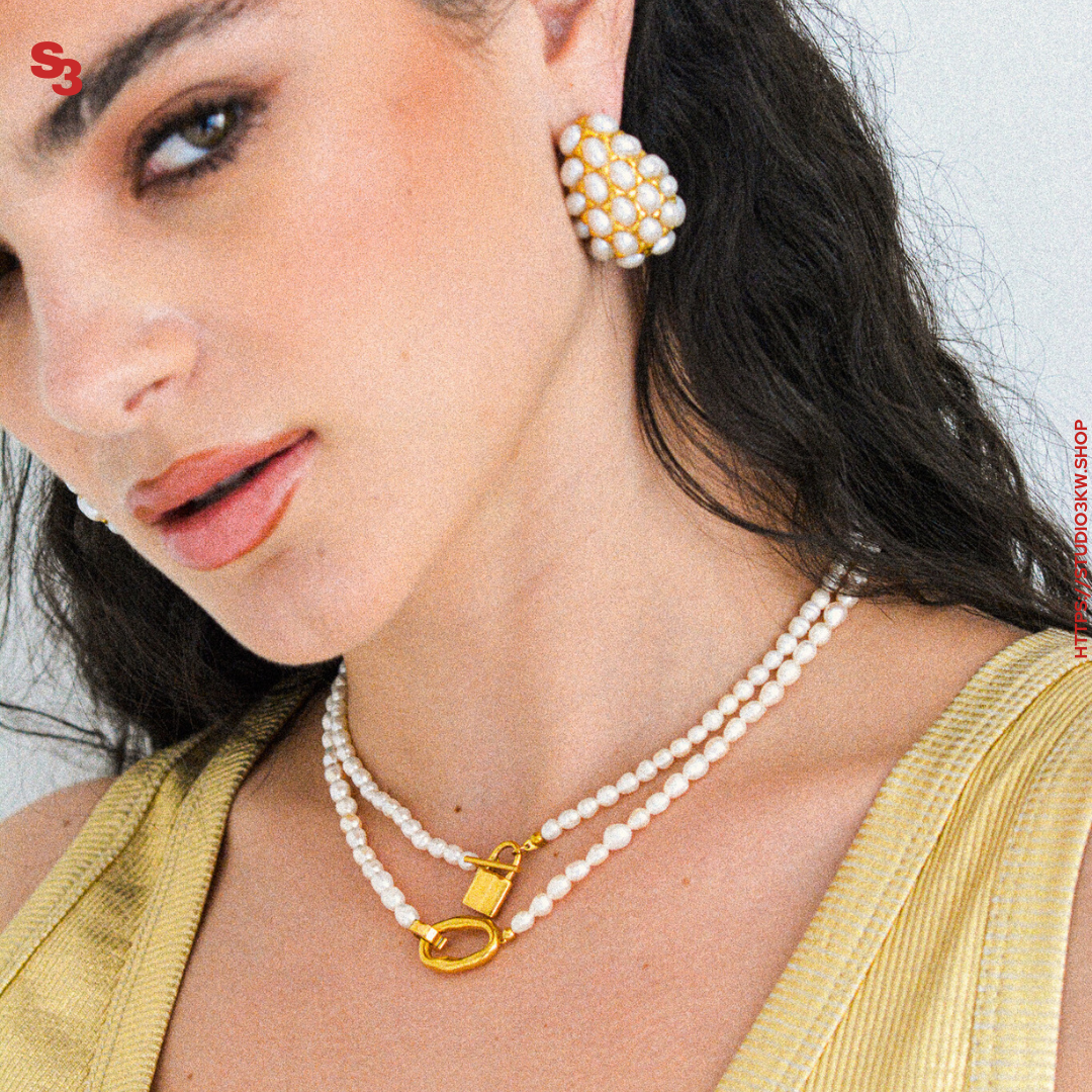 PEARL LOCK NECKLACE