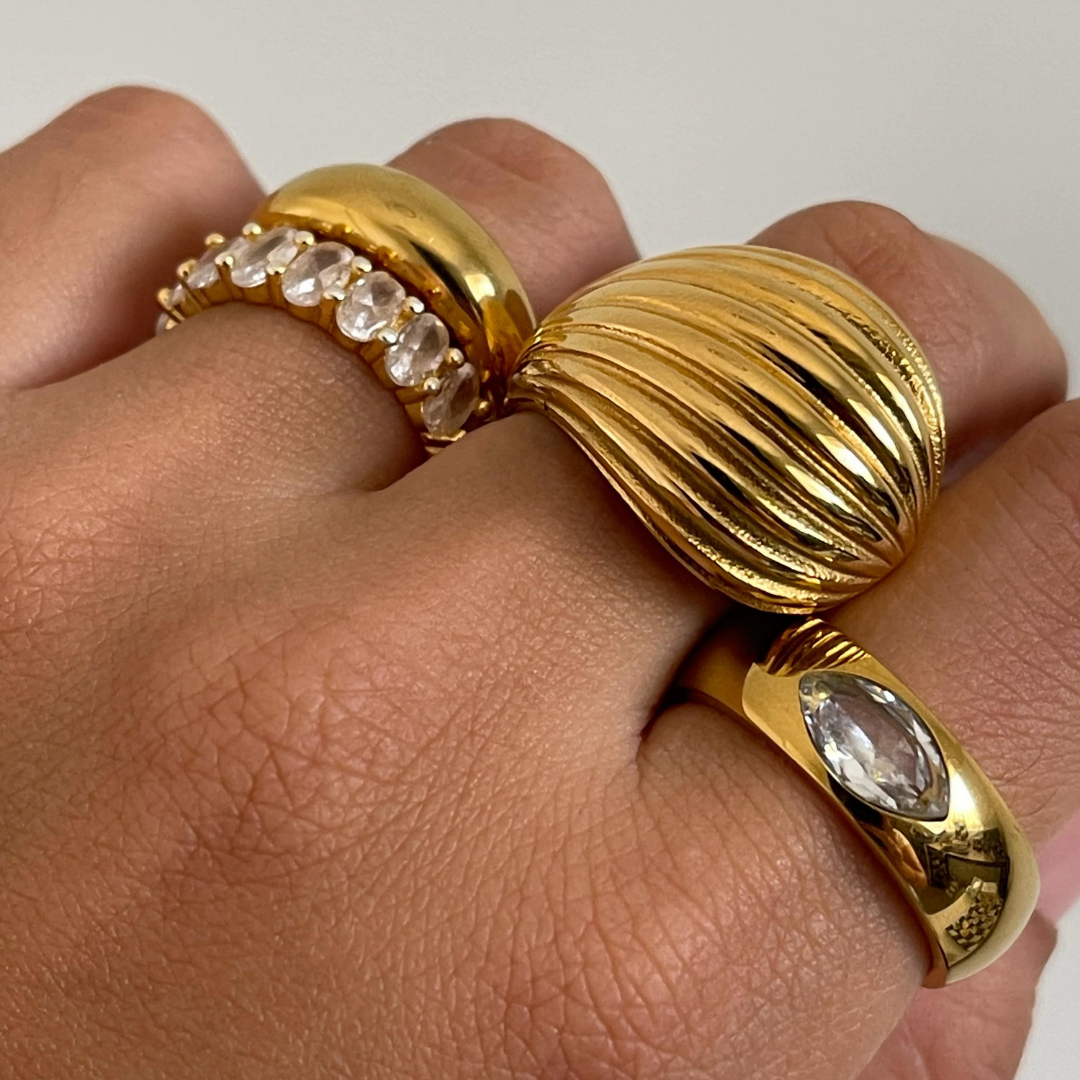 NAOMI RING