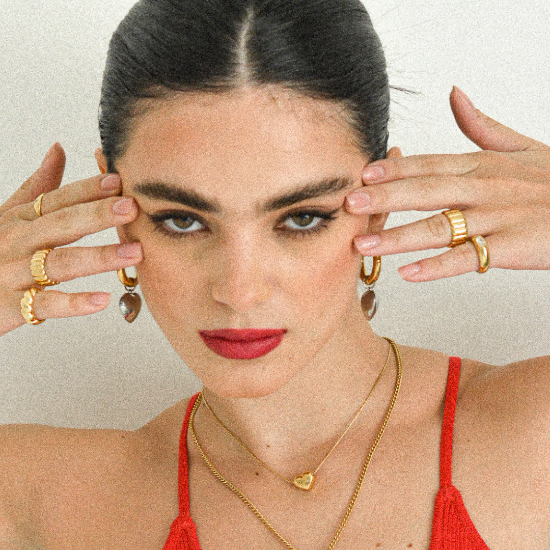 NAOMI RING