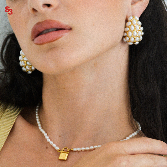 AMOUR EARRINGS